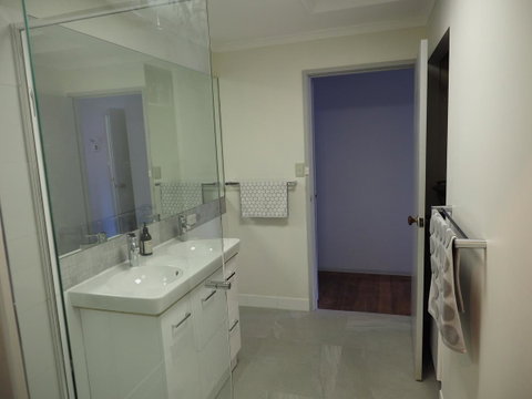 Port Relaxation - Accommodation Search 4