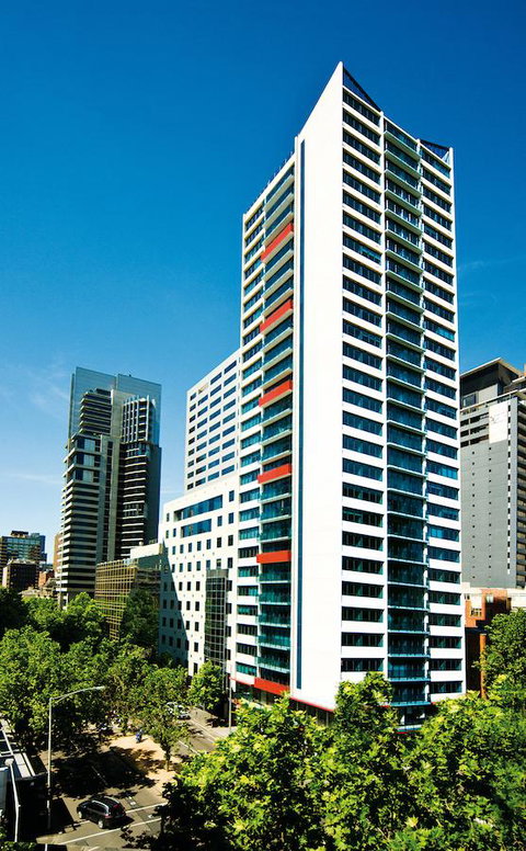 City Tempo - Queen St - Accommodation Search 1