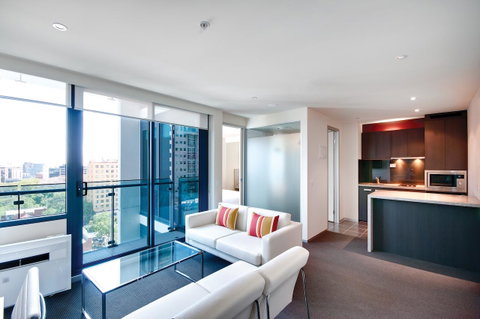 City Tempo - Queen St - Accommodation Search 8