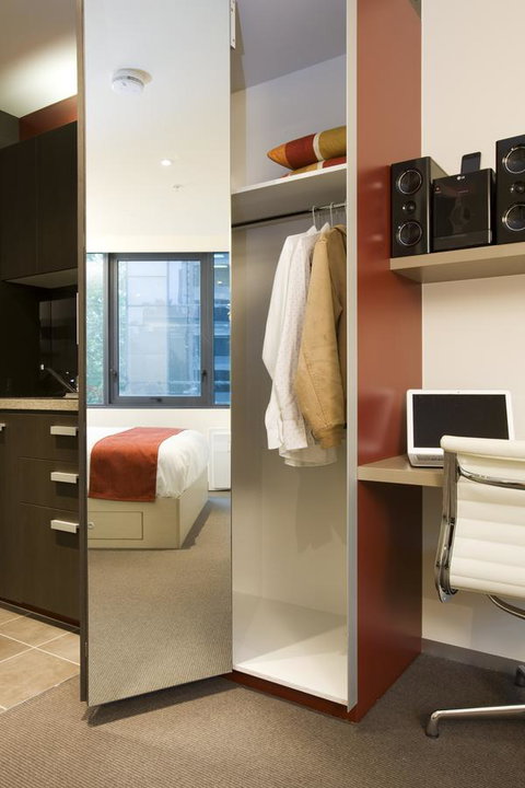 City Tempo - Queen St - Accommodation Search 13