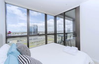 Brilliant Victoria Harbour Waterfront