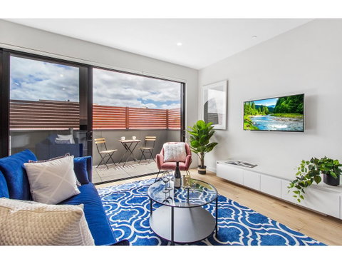 Boutique Apartment In Quiet, Sought-after Suburb - Accommodation Search 1