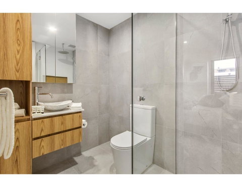 Boutique Apartment In Quiet, Sought-after Suburb - Accommodation Search 5