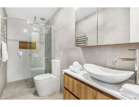 Boutique Apartment In Quiet, Sought-after Suburb - Accommodation Search 14