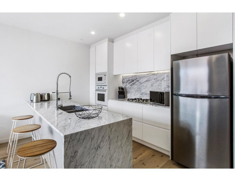 Boutique Apartment In Quiet, Sought-after Suburb - Accommodation Search 9