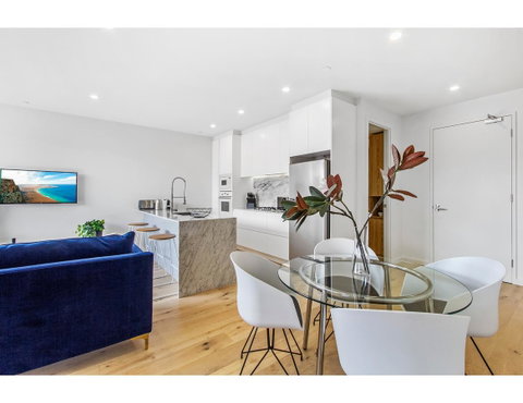Boutique Apartment In Quiet, Sought-after Suburb - Accommodation Search 6