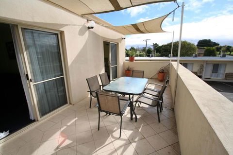 Hamilton Townhouse Motel - Accommodation Search 3