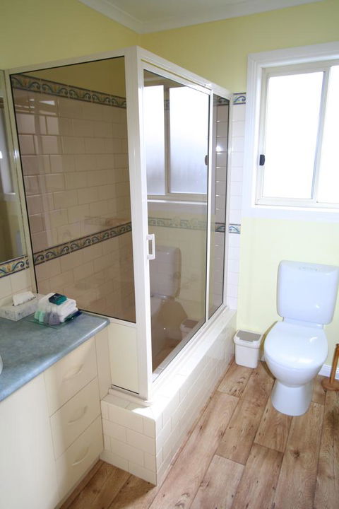 Hamilton Townhouse Motel - Accommodation Search 5