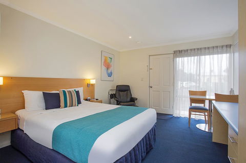 Hamilton Townhouse Motel - Accommodation Search 1