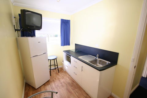 Hamilton Townhouse Motel - Accommodation Search 4