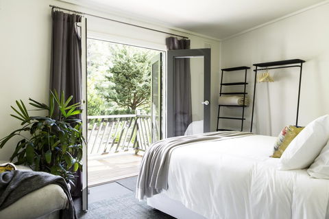 Botanica Editions - Accommodation Search 28