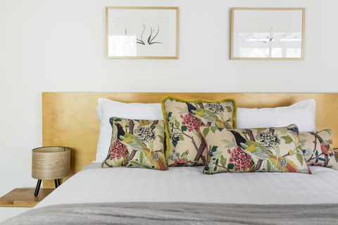 Botanica Editions - Accommodation Search 22