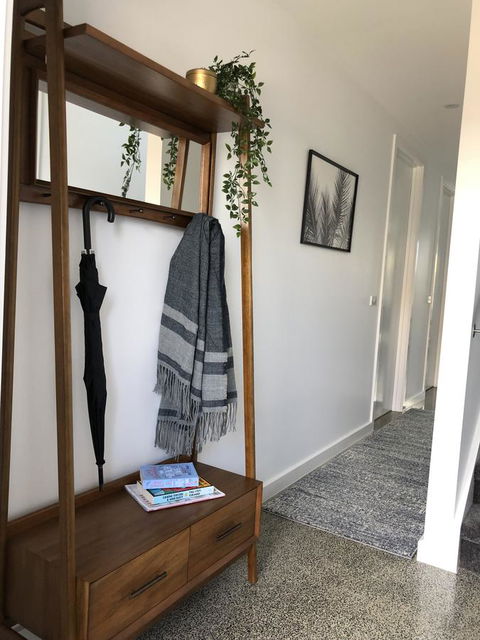 Escape On Birch - Accommodation Search 25