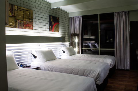 The Olive Tree Motel - Accommodation Search 2