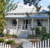Fairbank House - Accommodation Search