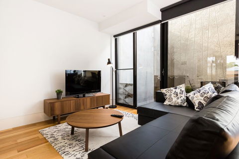 RenÃ©e - Beyond A Room Private Apartments - Accommodation Search 12