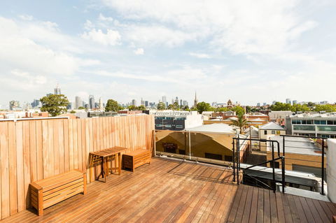 RenÃ©e - Beyond A Room Private Apartments - Accommodation Search 3