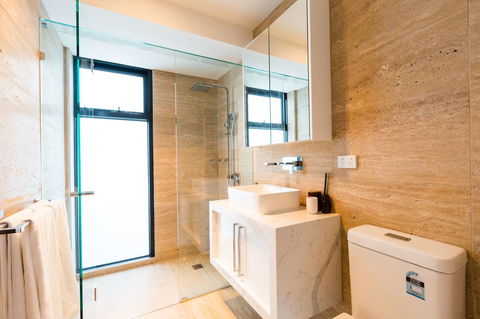 RenÃ©e - Beyond A Room Private Apartments - Accommodation Search 1