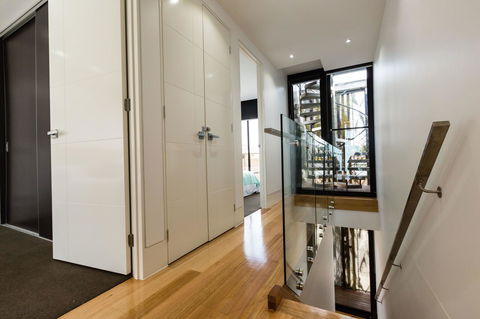 RenÃ©e - Beyond A Room Private Apartments - Accommodation Search 5