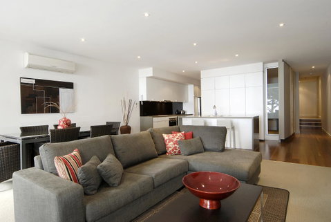 C-Scape Water Front Apartment - Accommodation Search 4
