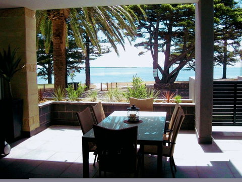 C-Scape Water Front Apartment - Accommodation Search 0