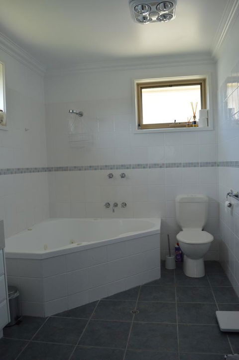 Ocean View Beach House - Accommodation Search 17