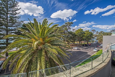C-Scape Esplanade Cowes - Accommodation Search 5