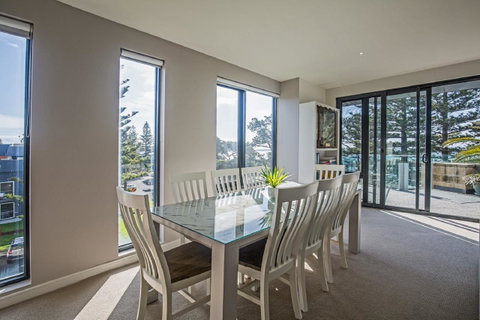 C-Scape Esplanade Cowes - Accommodation Search 12