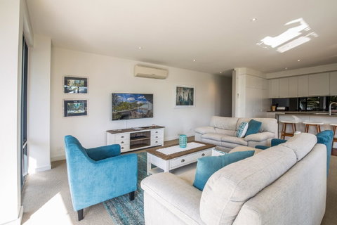 C-Scape Esplanade Cowes - Accommodation Search 10