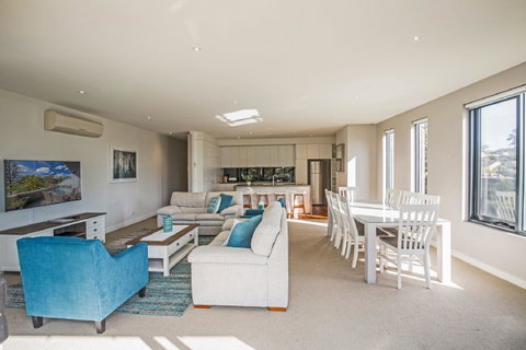 C-Scape Esplanade Cowes - Accommodation Search 7