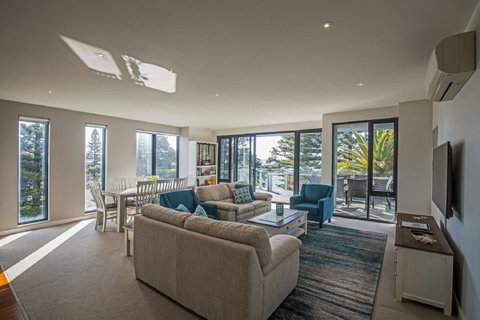 C-Scape Esplanade Cowes - Accommodation Search 0