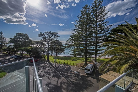 C-Scape Esplanade Cowes - Accommodation Search 6