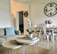 The Wheelhouse - 2BR Waterfront Apt in town - Accommodation Search