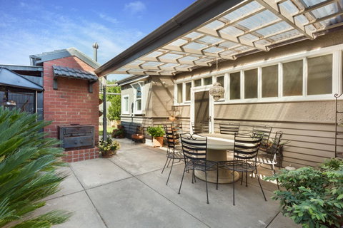 HogmortHomes Neale Street - Accommodation Search 11
