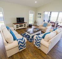 The Boat House - Accommodation Search