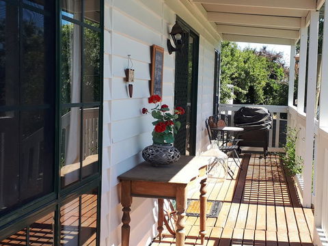 The Bohemian Art Studio - Accommodation Search 1