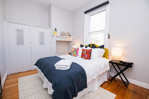 The Byng House Grand And Central, Entertain 12 - Accommodation Search 2