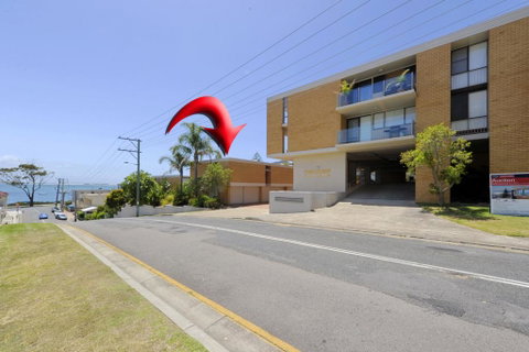 The Crest Unit 1 - Shoal Bay - Accommodation Search 1