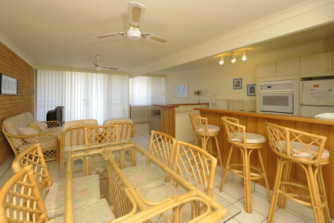 The Crest Unit 1 - Shoal Bay - Accommodation Search 2