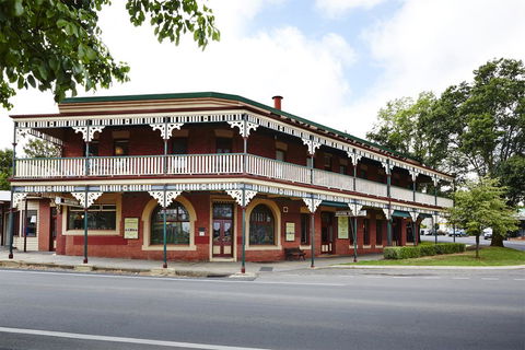 The Daylesford Hotel - Accommodation Search 1