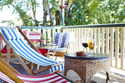 The Daylesford Hotel - Accommodation Search 0