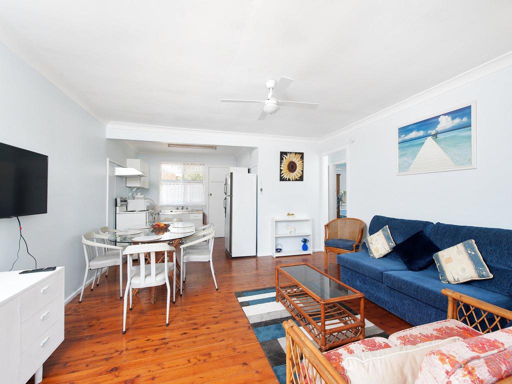 Shoal Bay NSW Accommodation Search