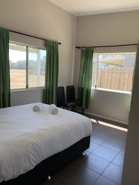 THE FAMILY RETREAT - Accommodation Search 1
