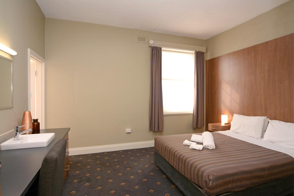 Devonport TAS Accommodation Search