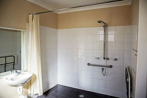 The Gallery Motor Inn - Accommodation Search 3
