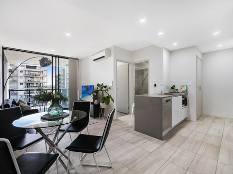 THE HAMILTON (I715)-L'Abode Accommodation - Accommodation Search 1