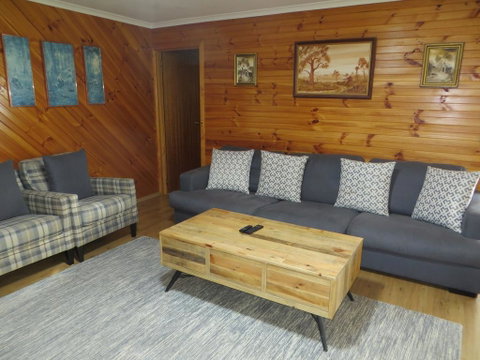 The Hideout - Accommodation Search 2