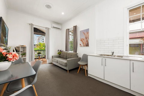 The Hub - Brisbane - Accommodation Search 0