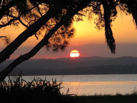 The Jetty Cabin Lakeside - Accommodation Search 0