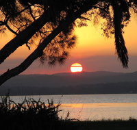 The Jetty Cabin Lakeside - Accommodation Search